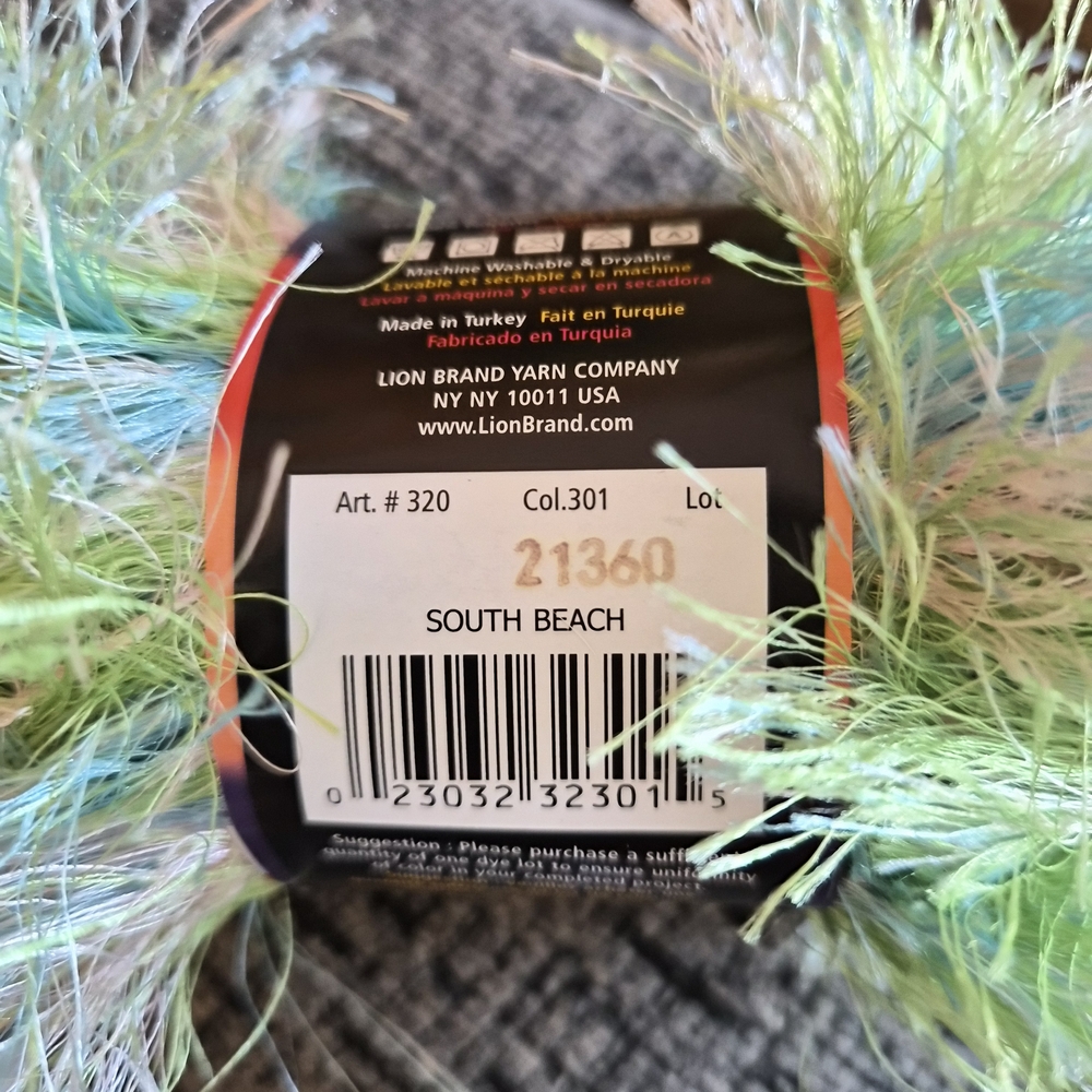Fun Fur Yarn - Multicolor - Picture 3 of 3